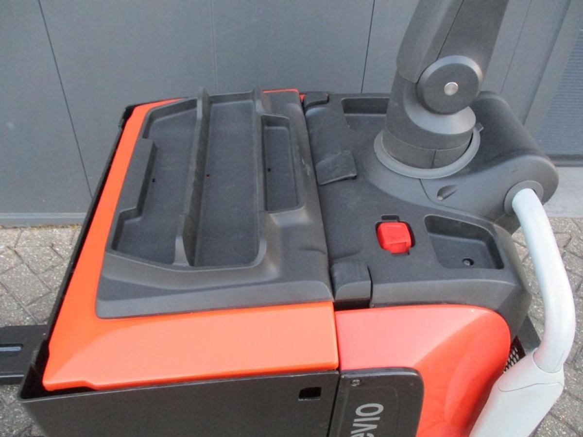 Refurbished 2019 TOYOTA LPE250 - 712