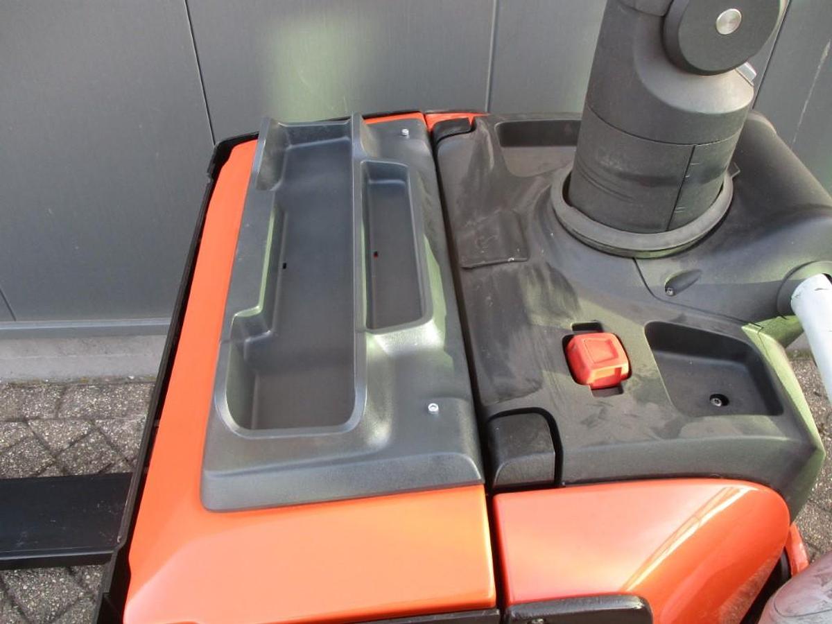 Refurbished 2016 TOYOTA BT LPE200 - 2557