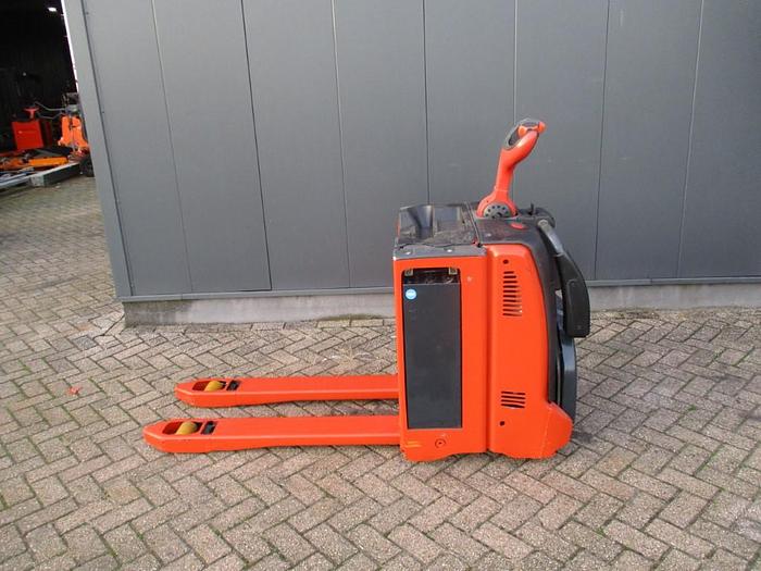 Refurbished 2018 Linde T 20 AP - 4330