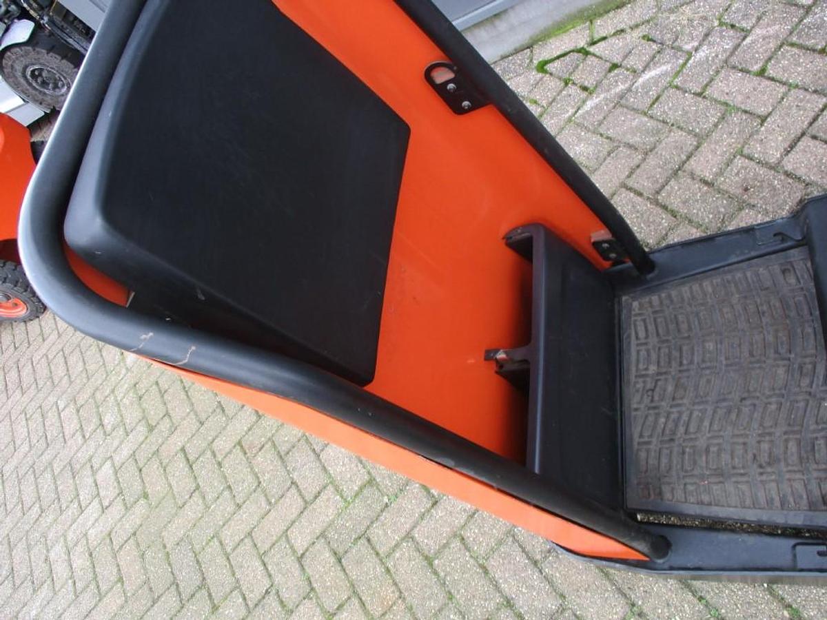 Refurbished 2016 TOYOTA SPE120 triplex - 2414