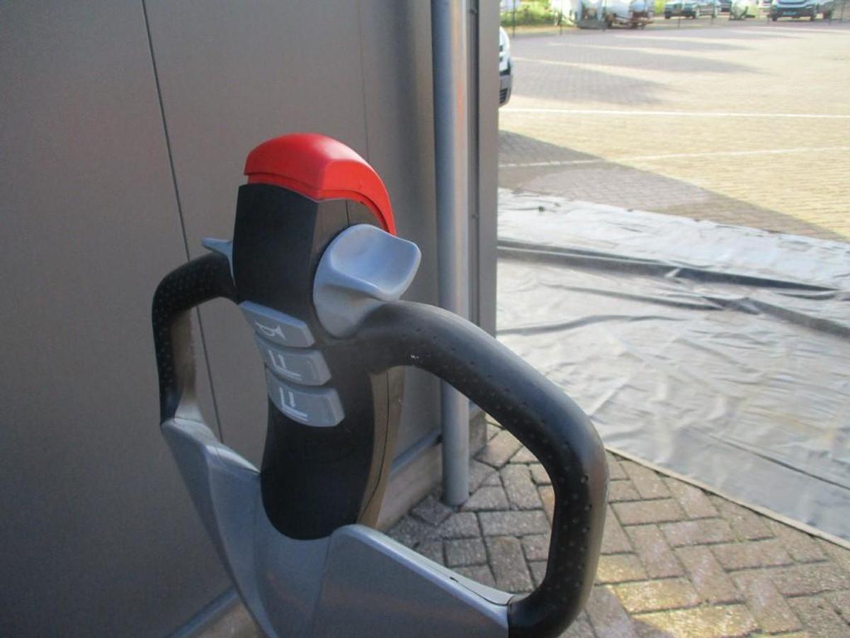 Refurbished 2015 STILL EXU16 - 455