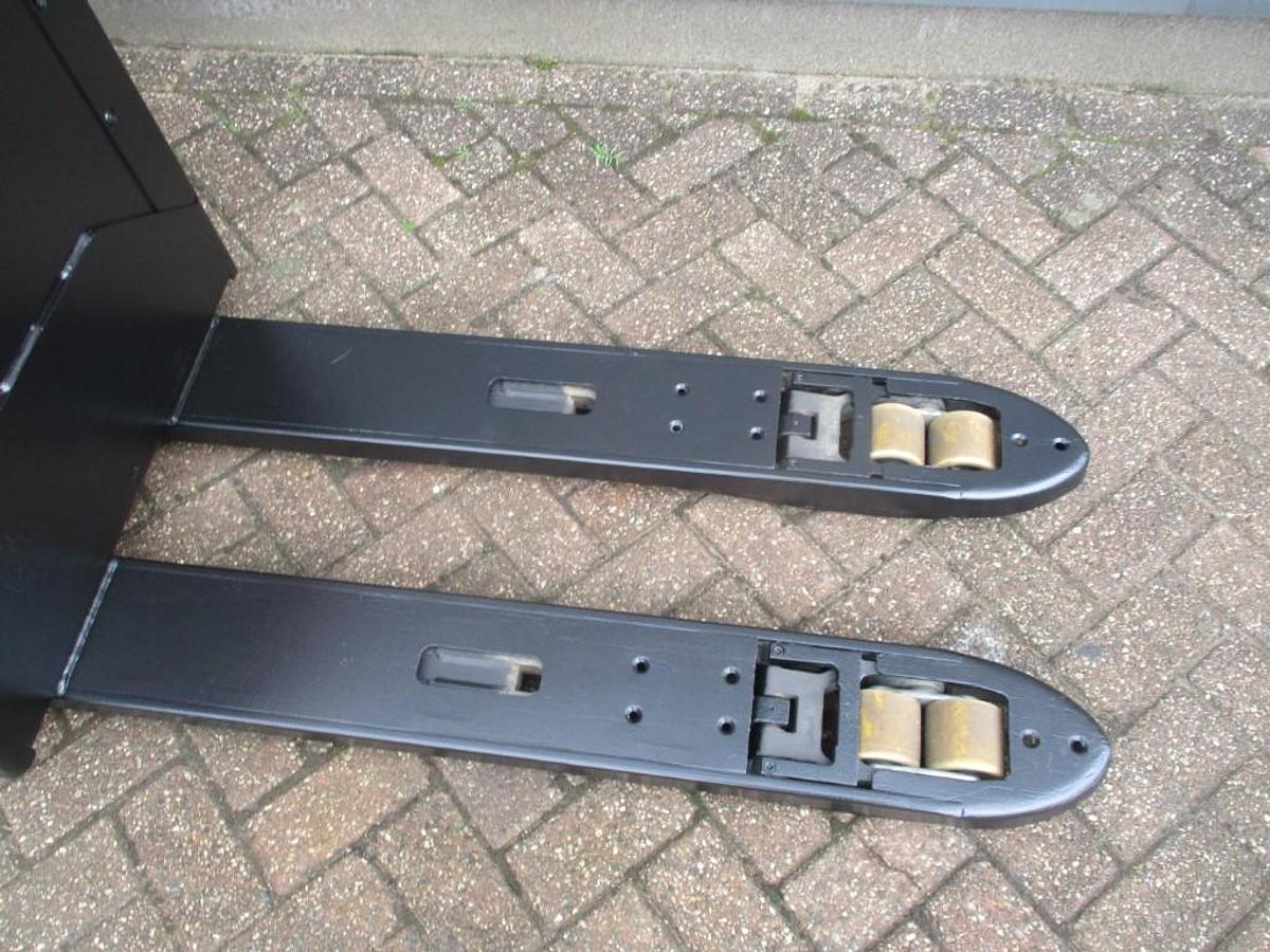 Refurbished 2017 BT LPE 200 - 2981