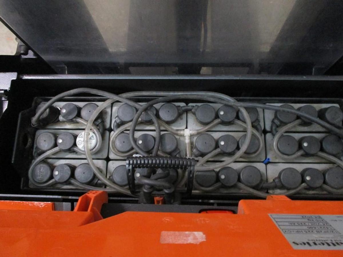 Refurbished 2012 BT SWE120 - 1625