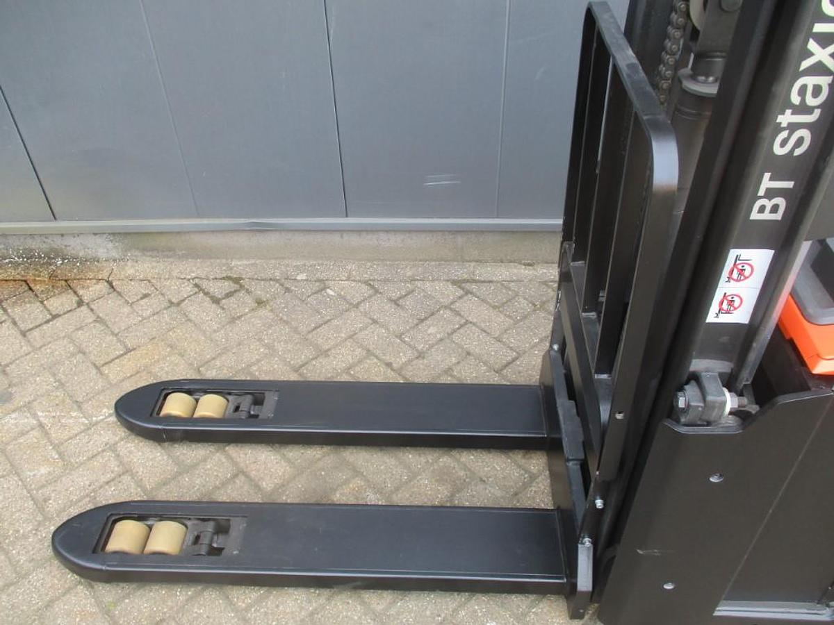 Refurbished 2014 BT SWE 200D - 321