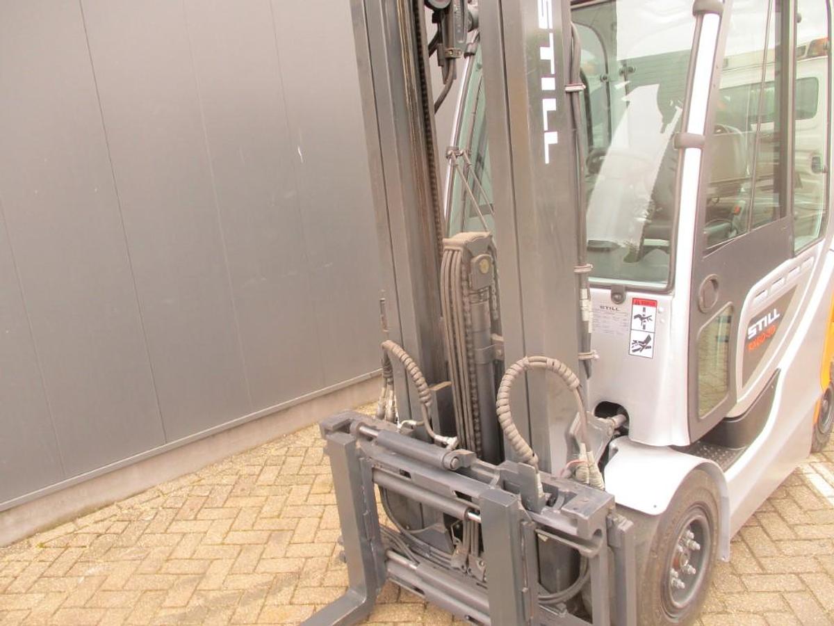 Refurbished 2015 STILL RX 60-30 - 2017