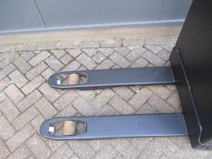 Refurbished 2019 TOYOTA LWE 140 - 680