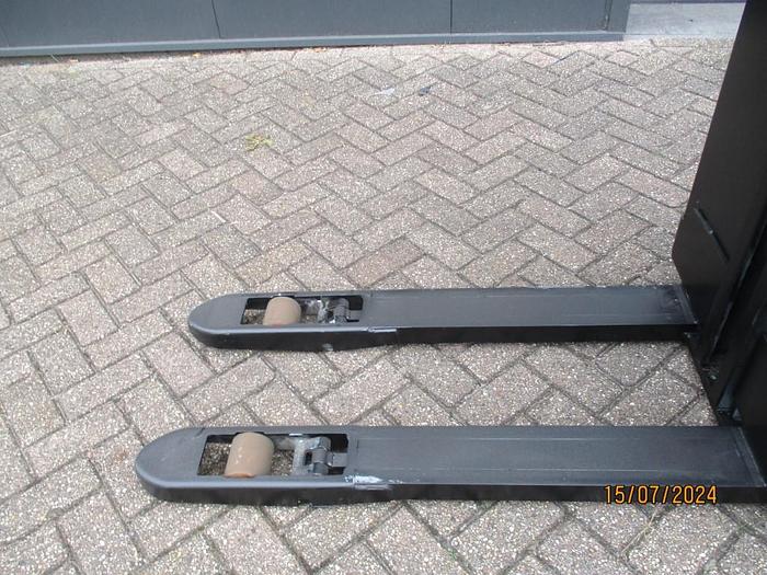 Refurbished 2013 BT SWE 080L - 1400