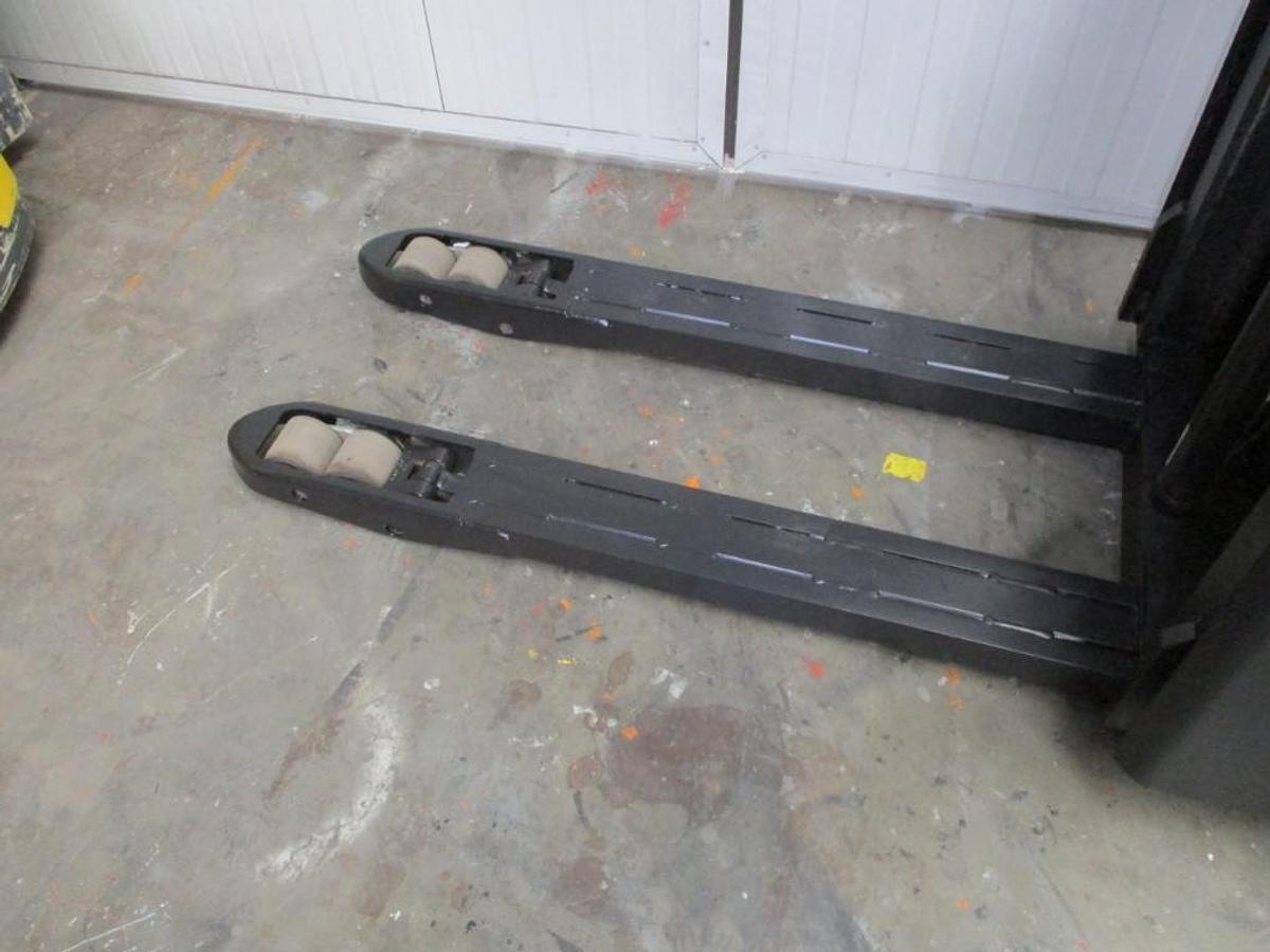 Refurbished 2015 TOYOTA BT SWE200D - 1221