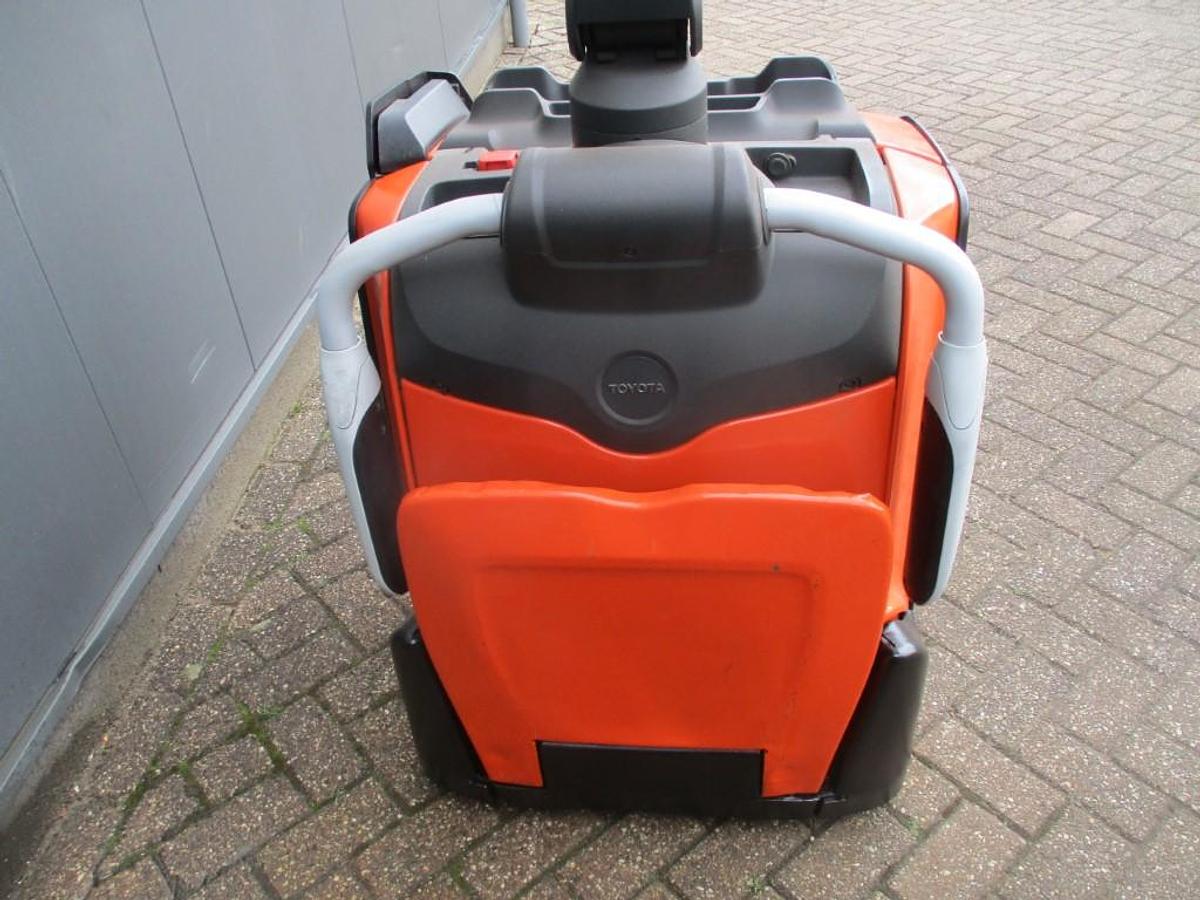 Refurbished 2017 BT LPE 200 - 2981