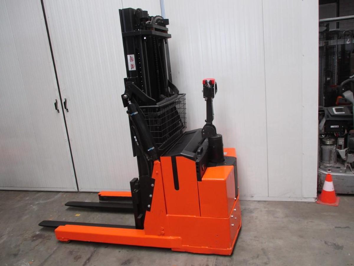 Refurbished 2011 BT TOYOTA RWE120 triplex - 3197