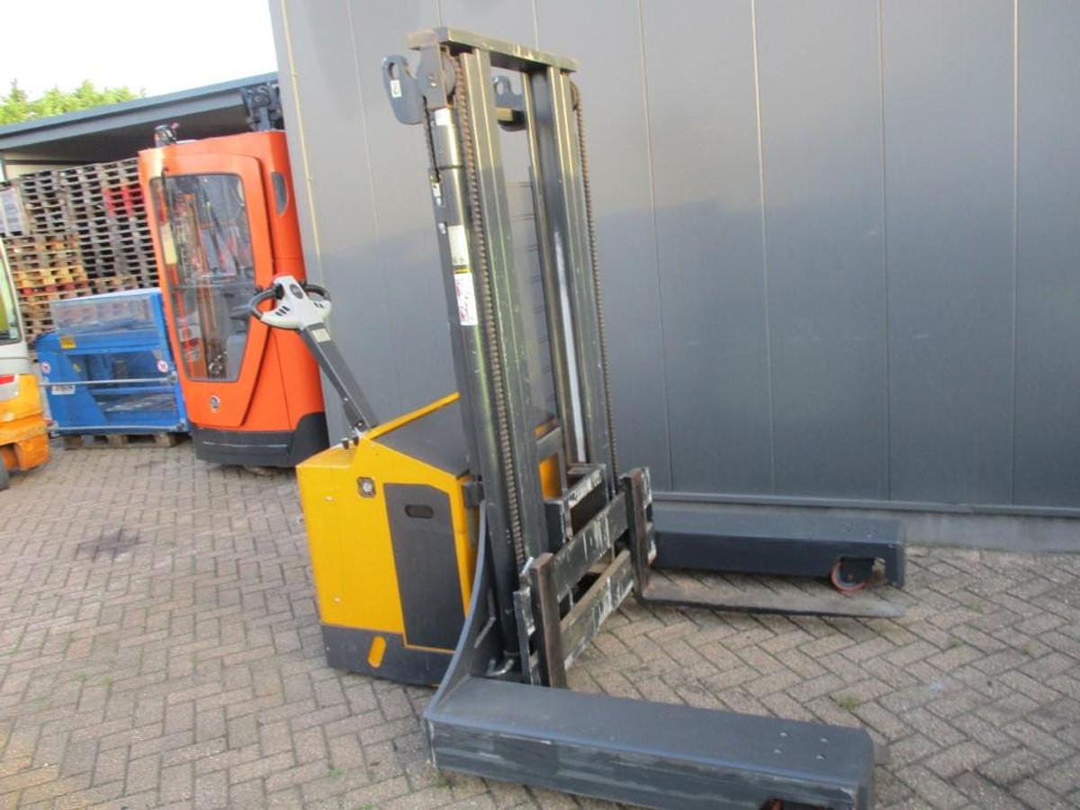 Refurbished 2012 FAC 4V-XT3020