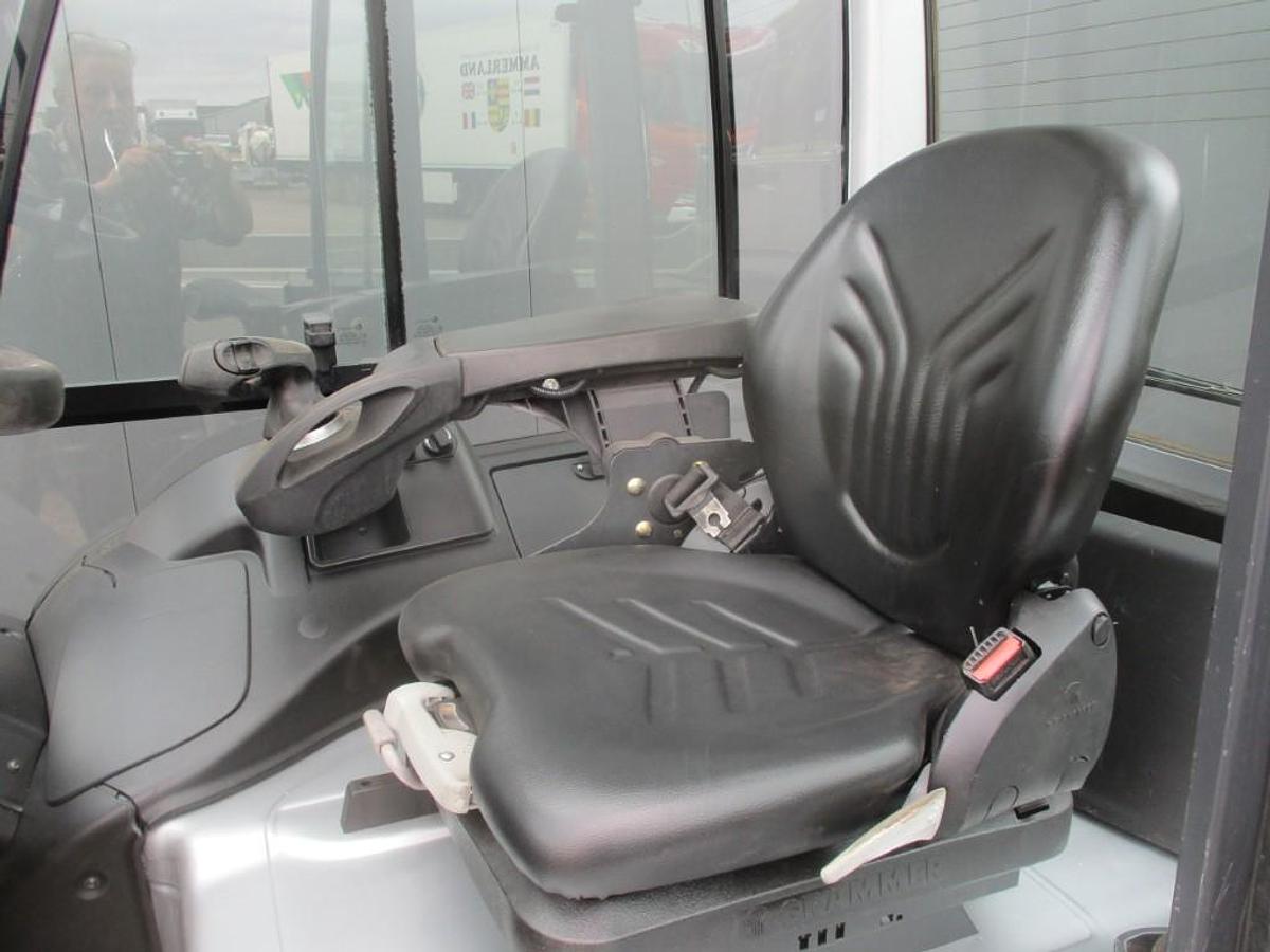 Refurbished 2015 STILL RX 60-30 - 2017