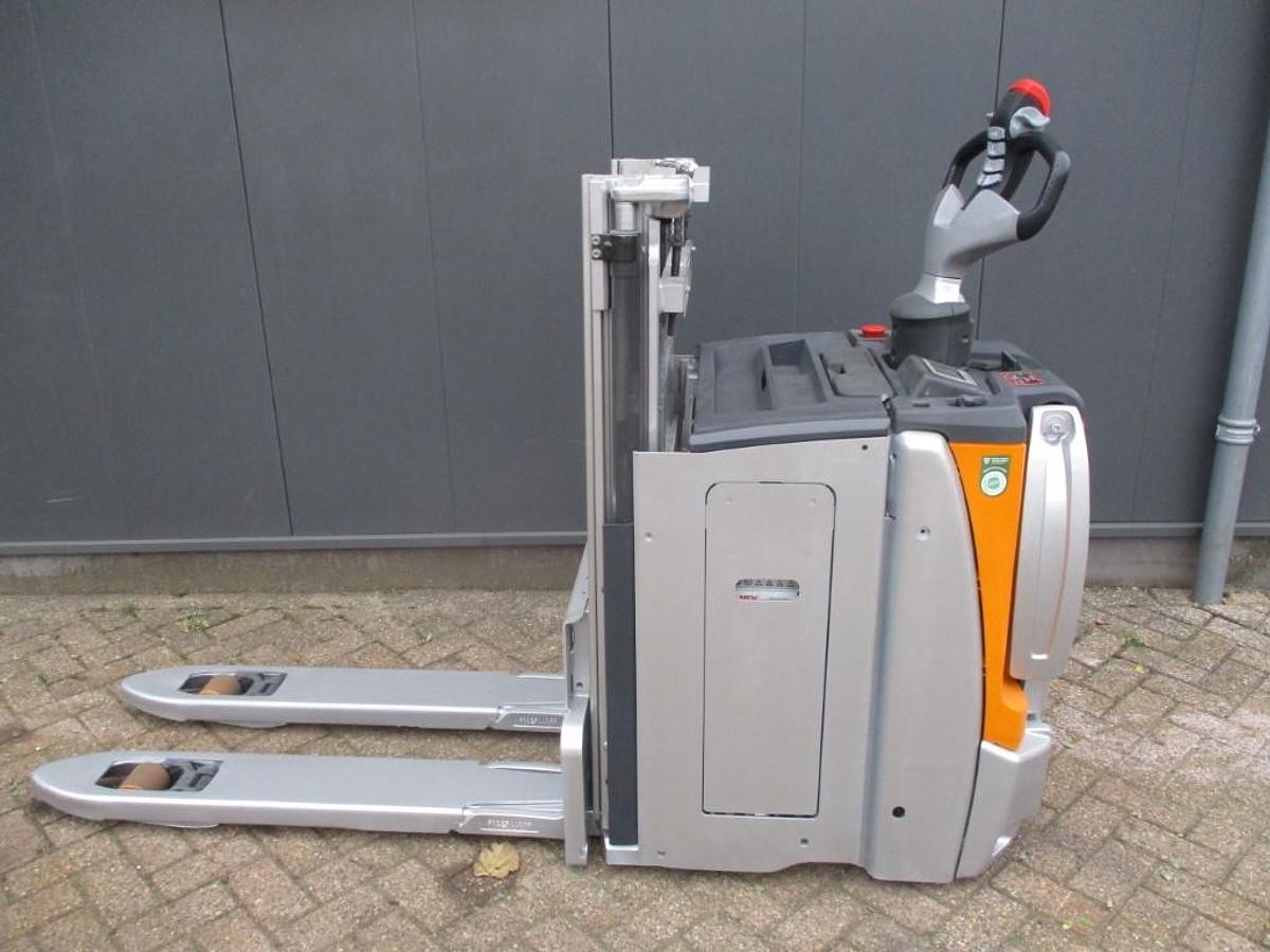 Refurbished 2020 STILL EXD-SF20