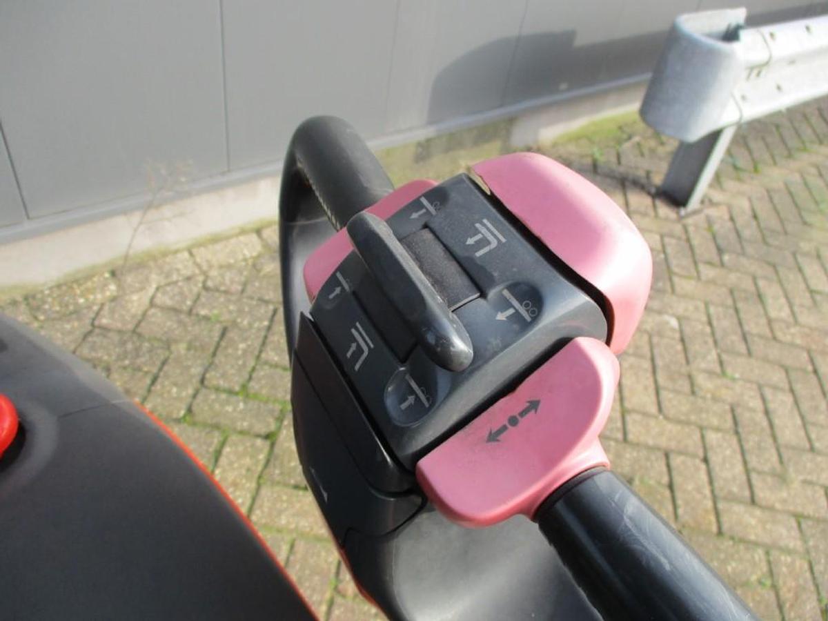 Refurbished 2017 Linde L16i triplex - 3867