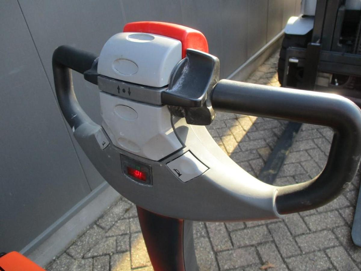 Refurbished 2012 TOYOTA BT SWE120 - 841