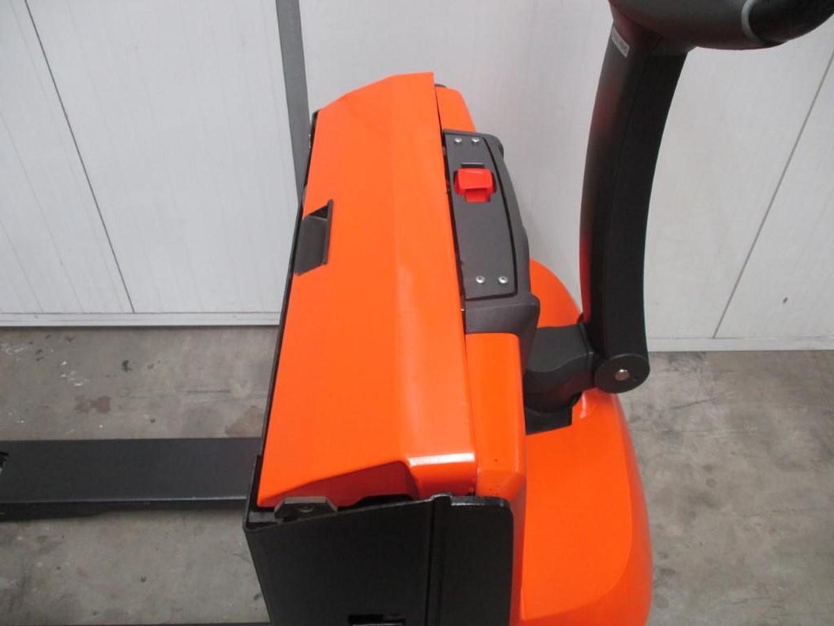 Refurbished 2019 TOYOTA BT LWE140 - 709