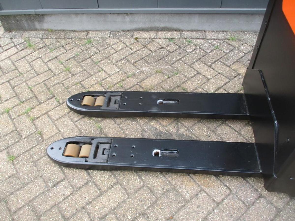 Refurbished 2019 TOYOTA LPE 250 - 1971