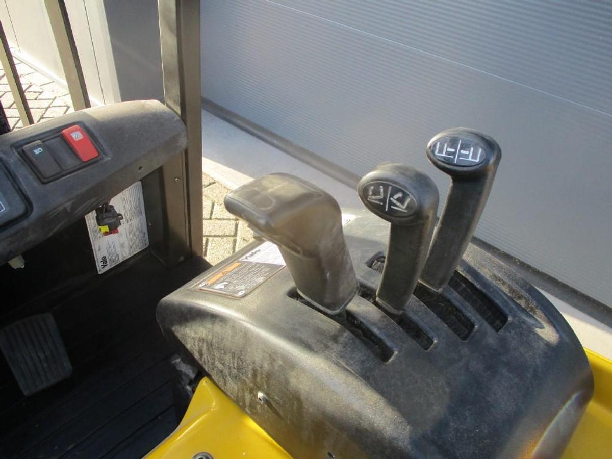 Refurbished 2008 YALE ERP16-ATF