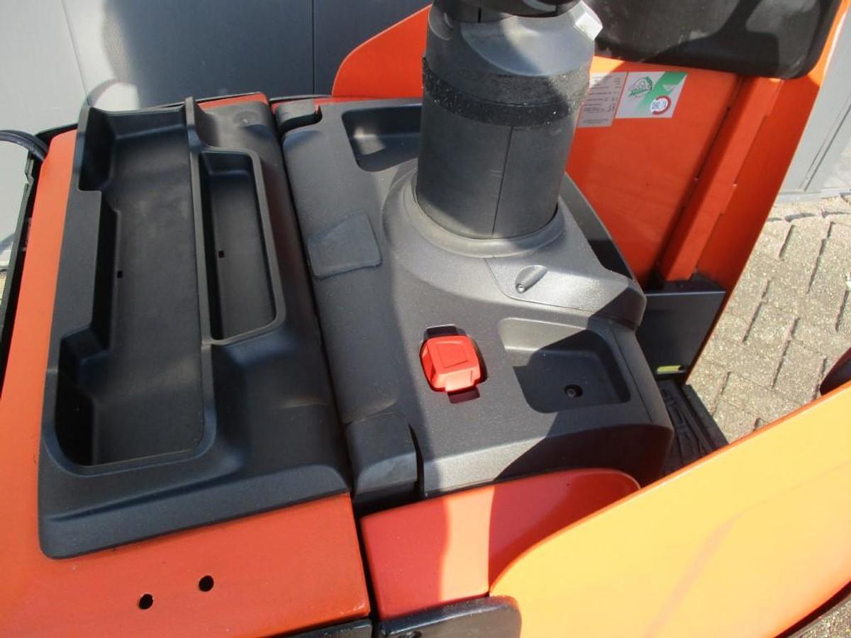 Refurbished 2015 BT TOYOTA LPE250 - 1880