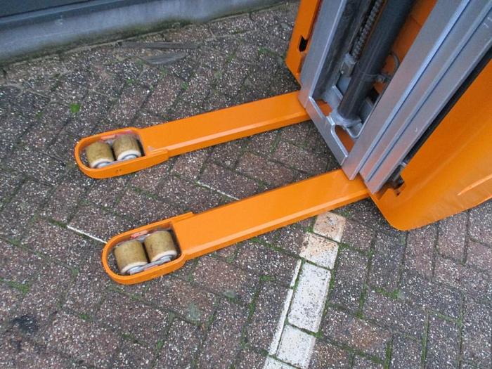 Used 2011 STILL EGV 14