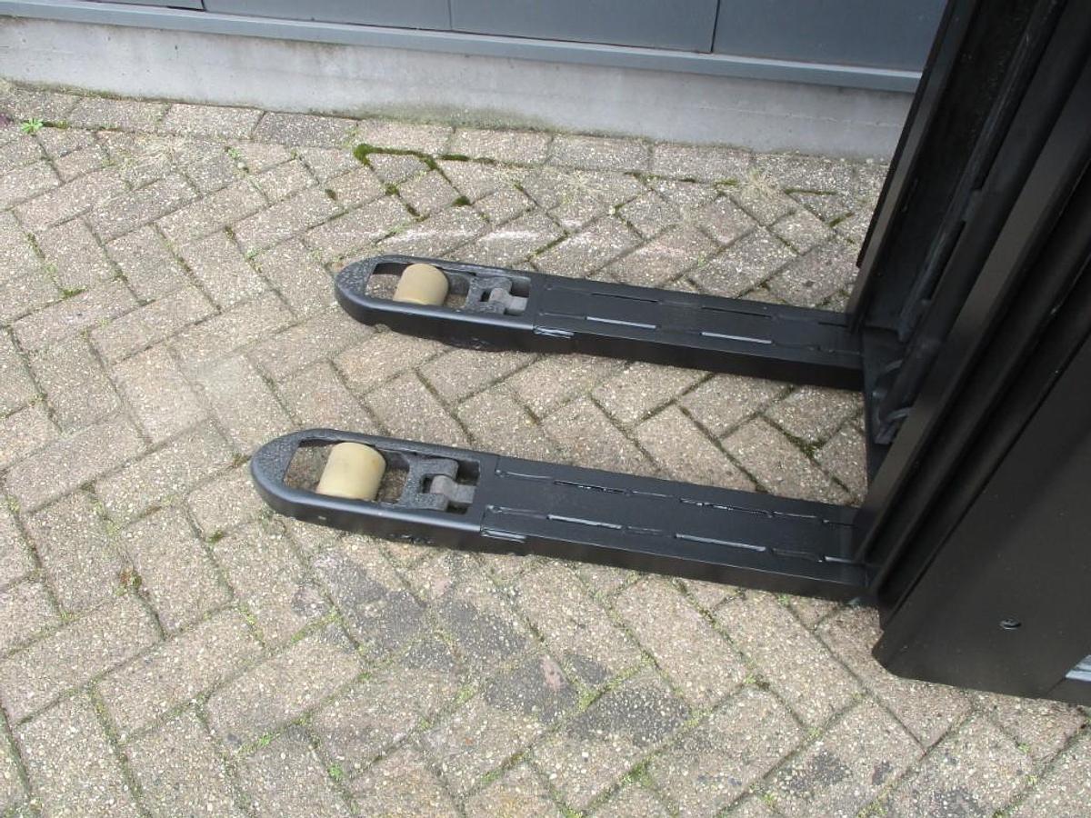 Refurbished 2013 CESAB S212L - 924