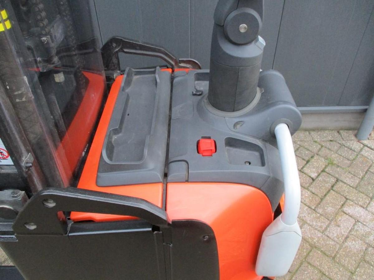 Refurbished 2017 TOYOTA SPE120