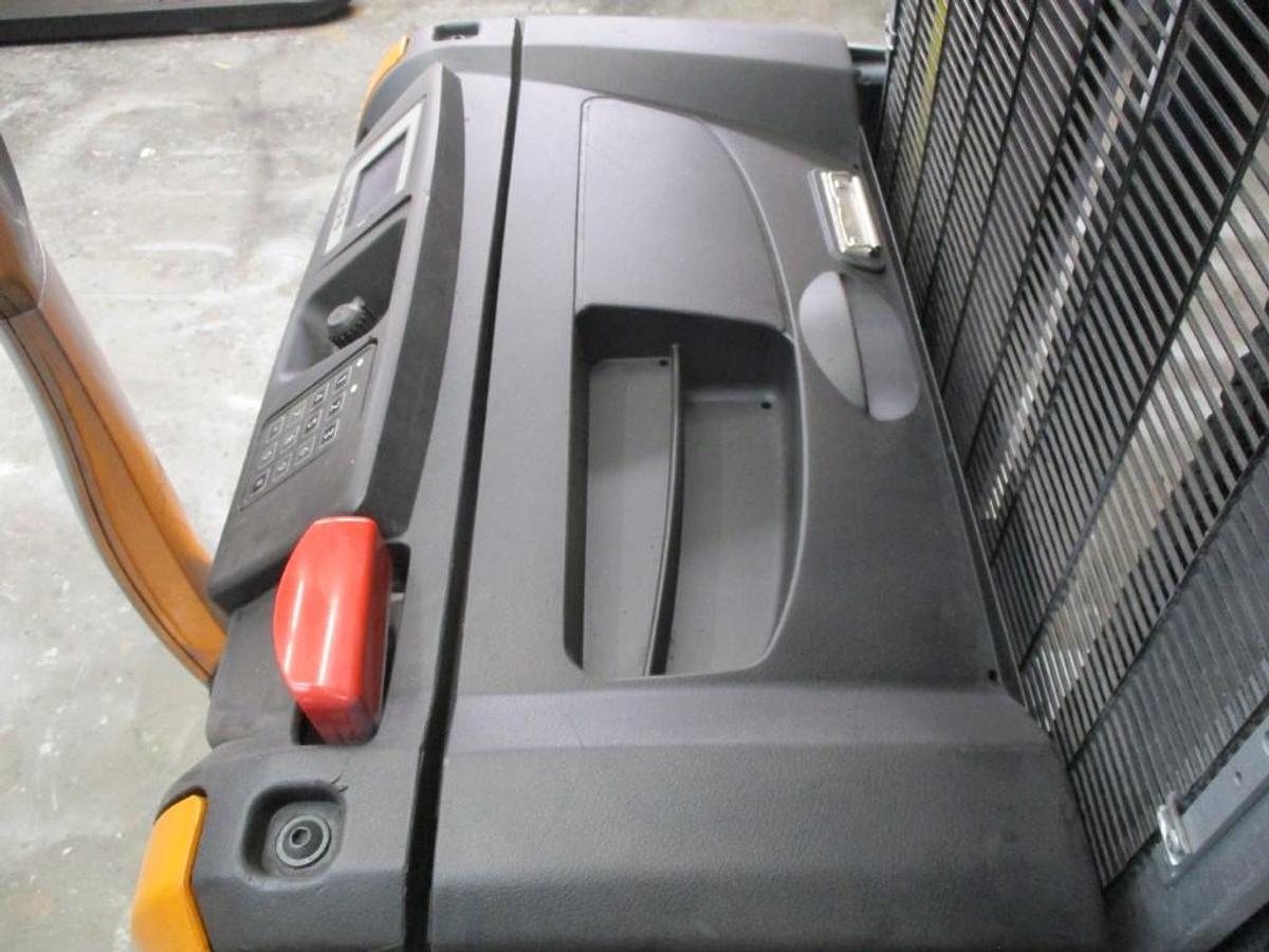 Refurbished 2016 STILL EXV16 triplex - 5168