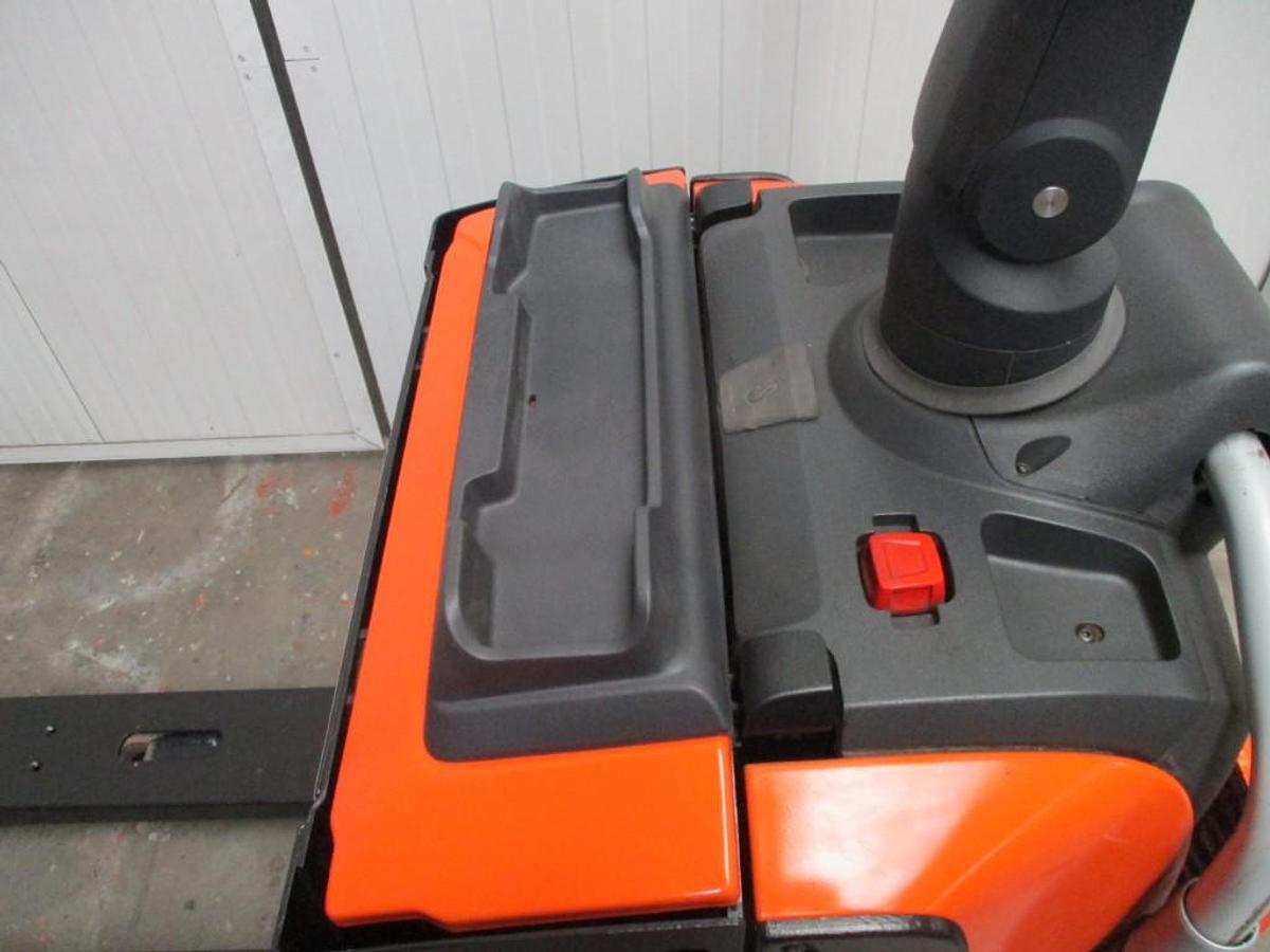 Refurbished 2015 TOYOTA BT LPE200 - 2331