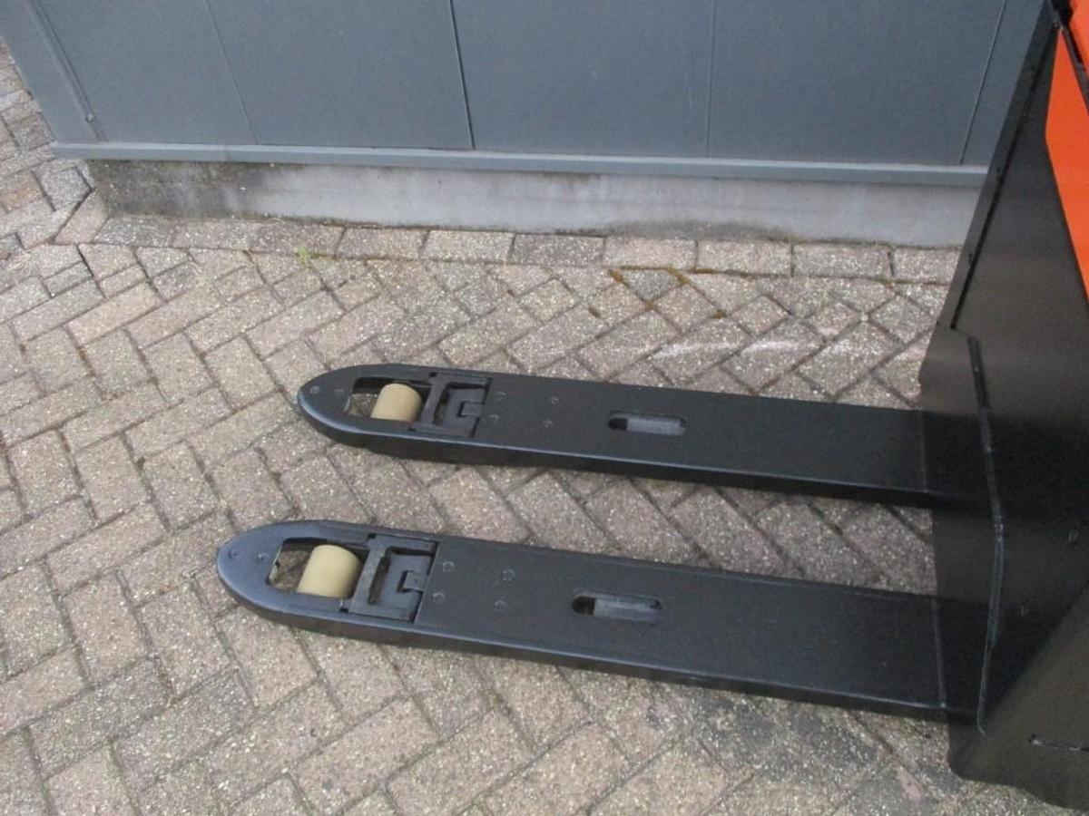 Refurbished 2015 BT LPE200 - 2475