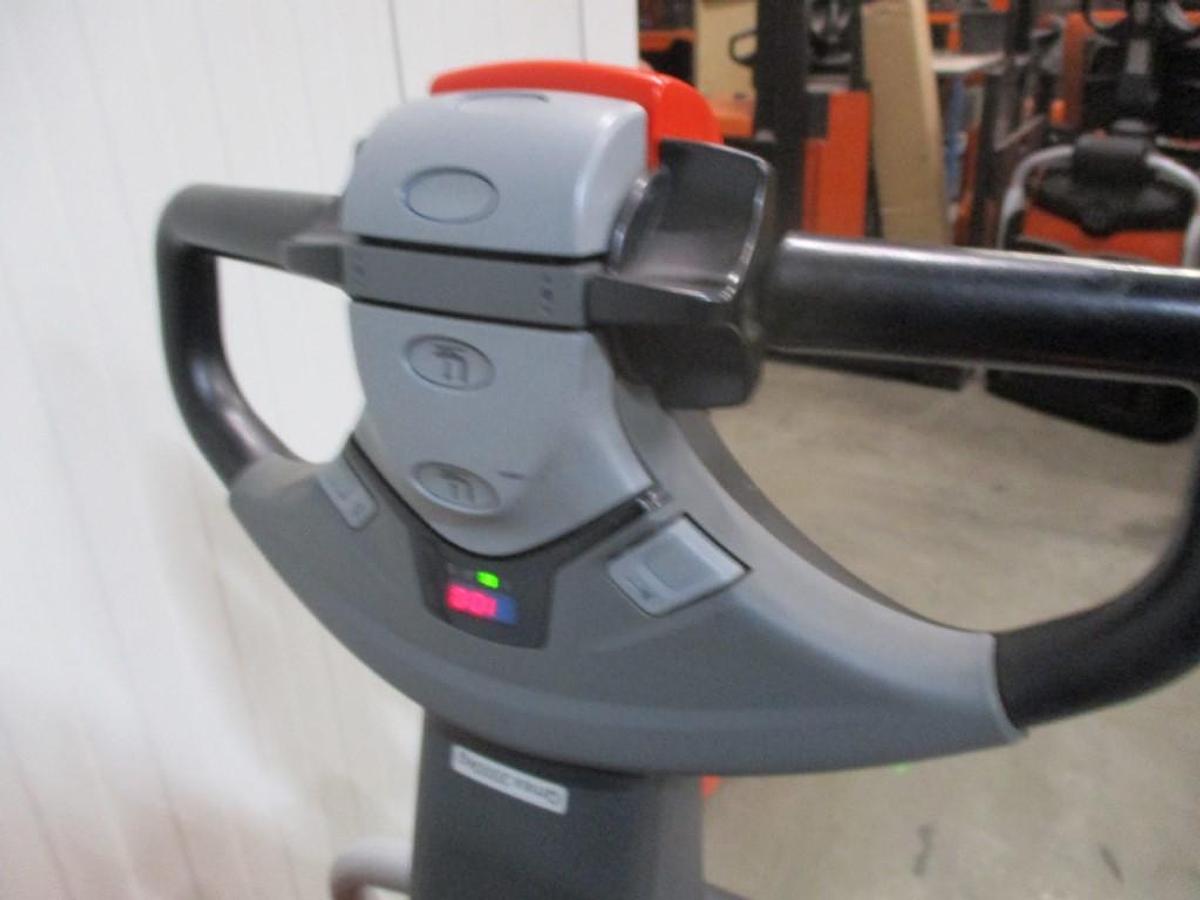 Refurbished 2019 TOYOTA LPE200 - 1993