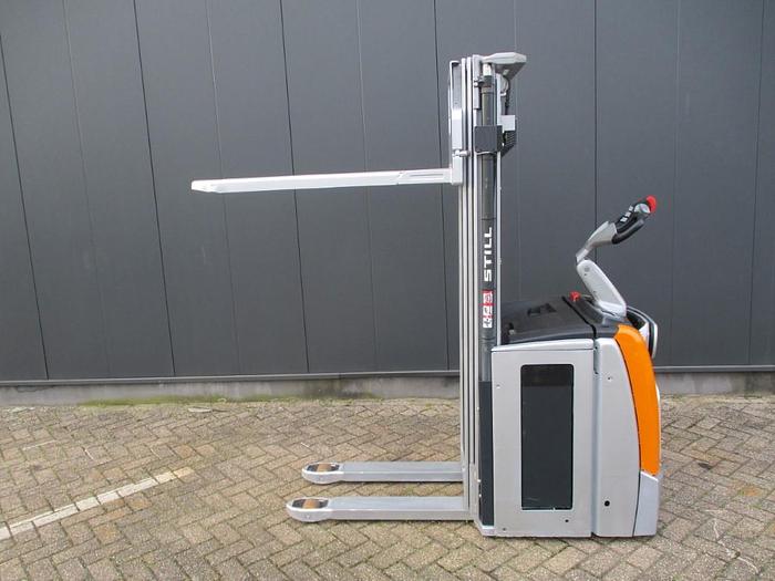 Refurbished 2019 BT EXV SF14 - 2004