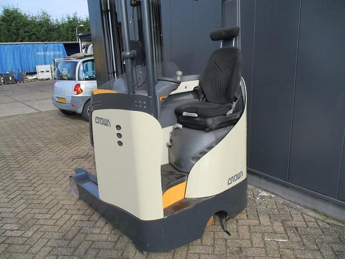 Gerenoveerd 2014 Crown ESR5260-14-OPT2 - 23515