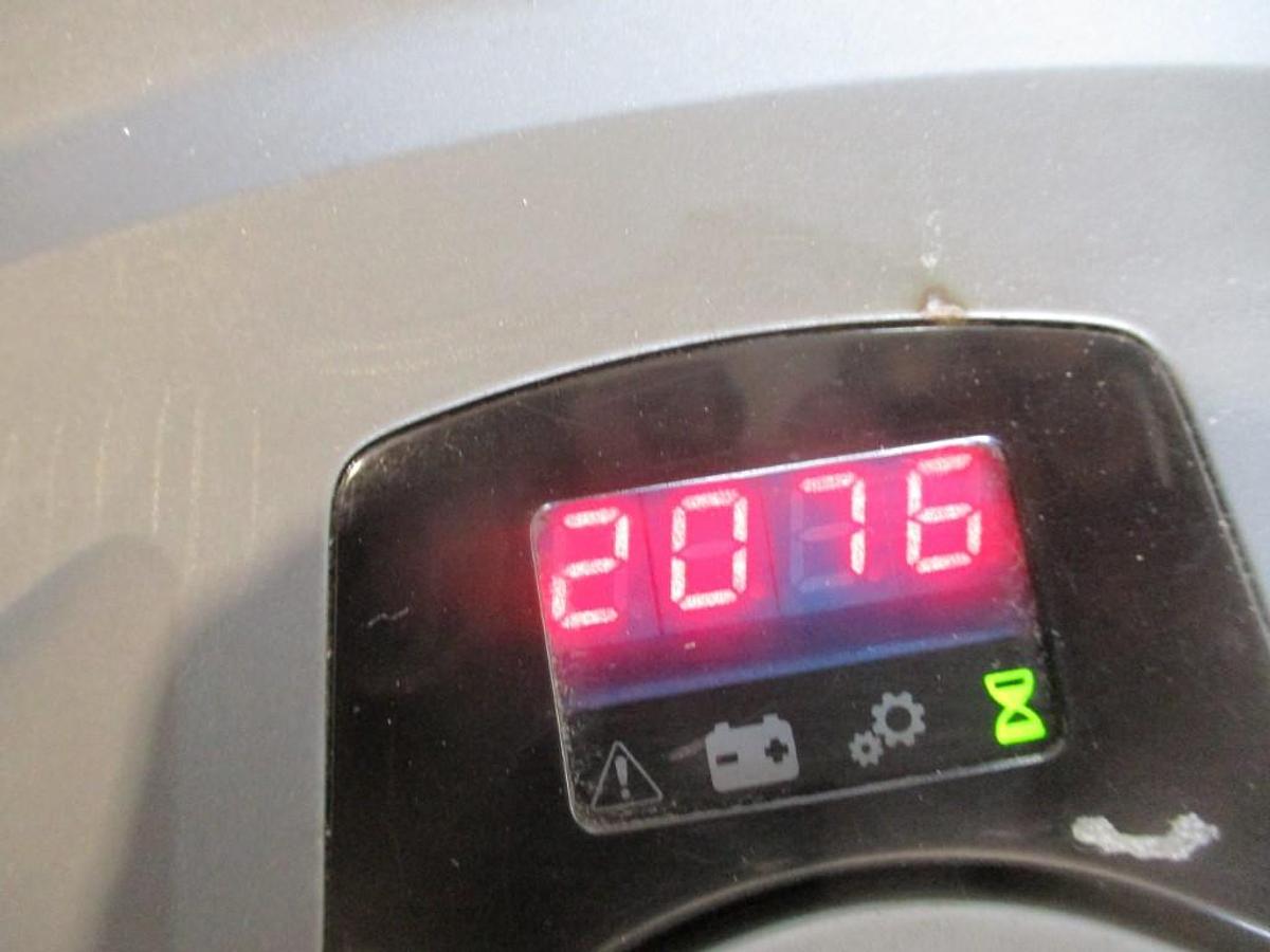 Refurbished 2019 TOYOTA LPE 200 - 2016