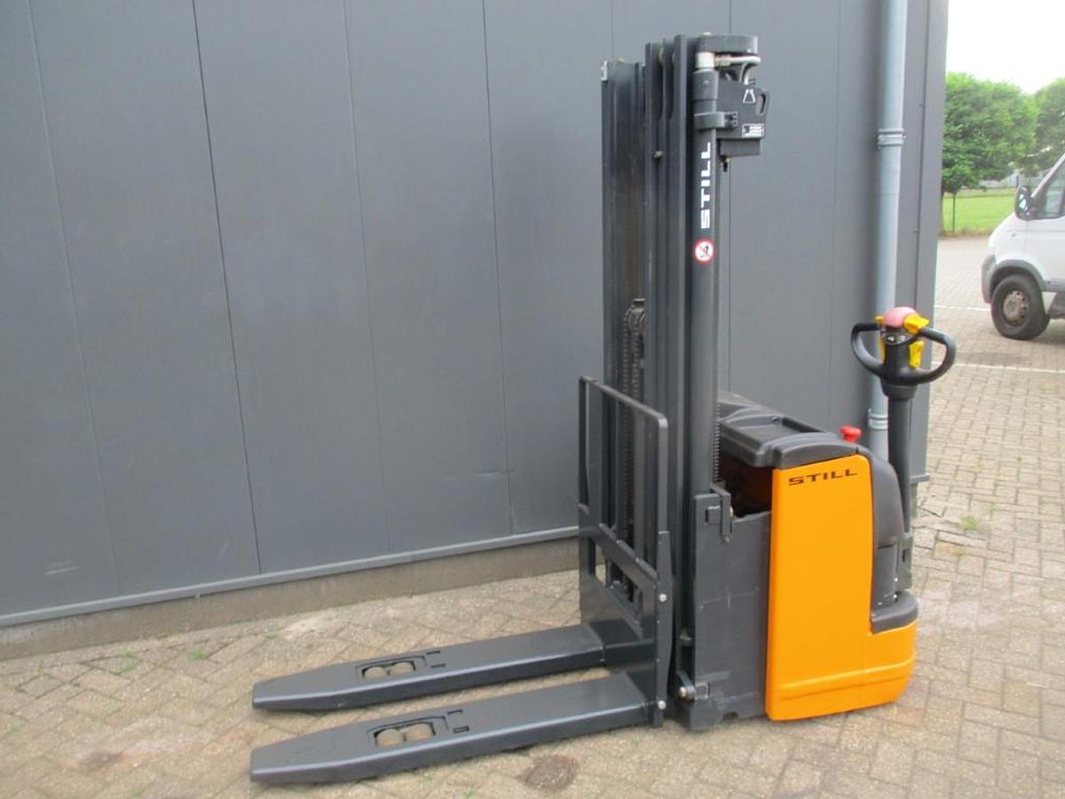 Refurbished 2015 STILL EGV 20 triplex - 199