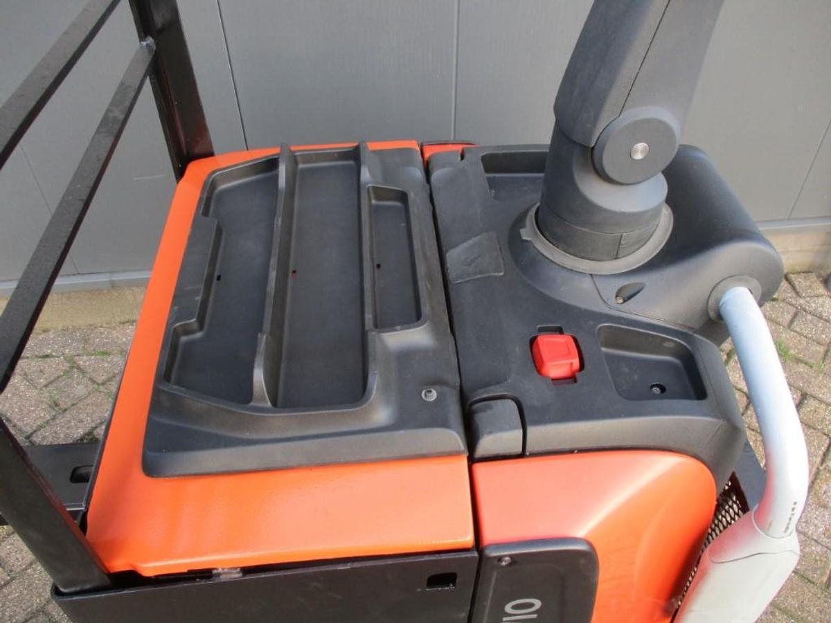 Refurbished 2018 TOYOTA LPE250 - 2464