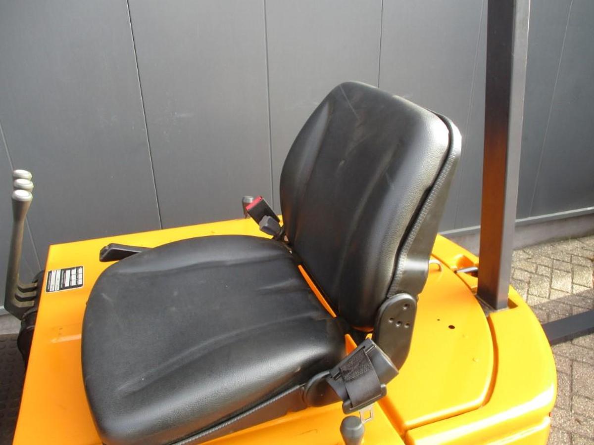 Refurbished 2003 STILL R50-15 - 5977