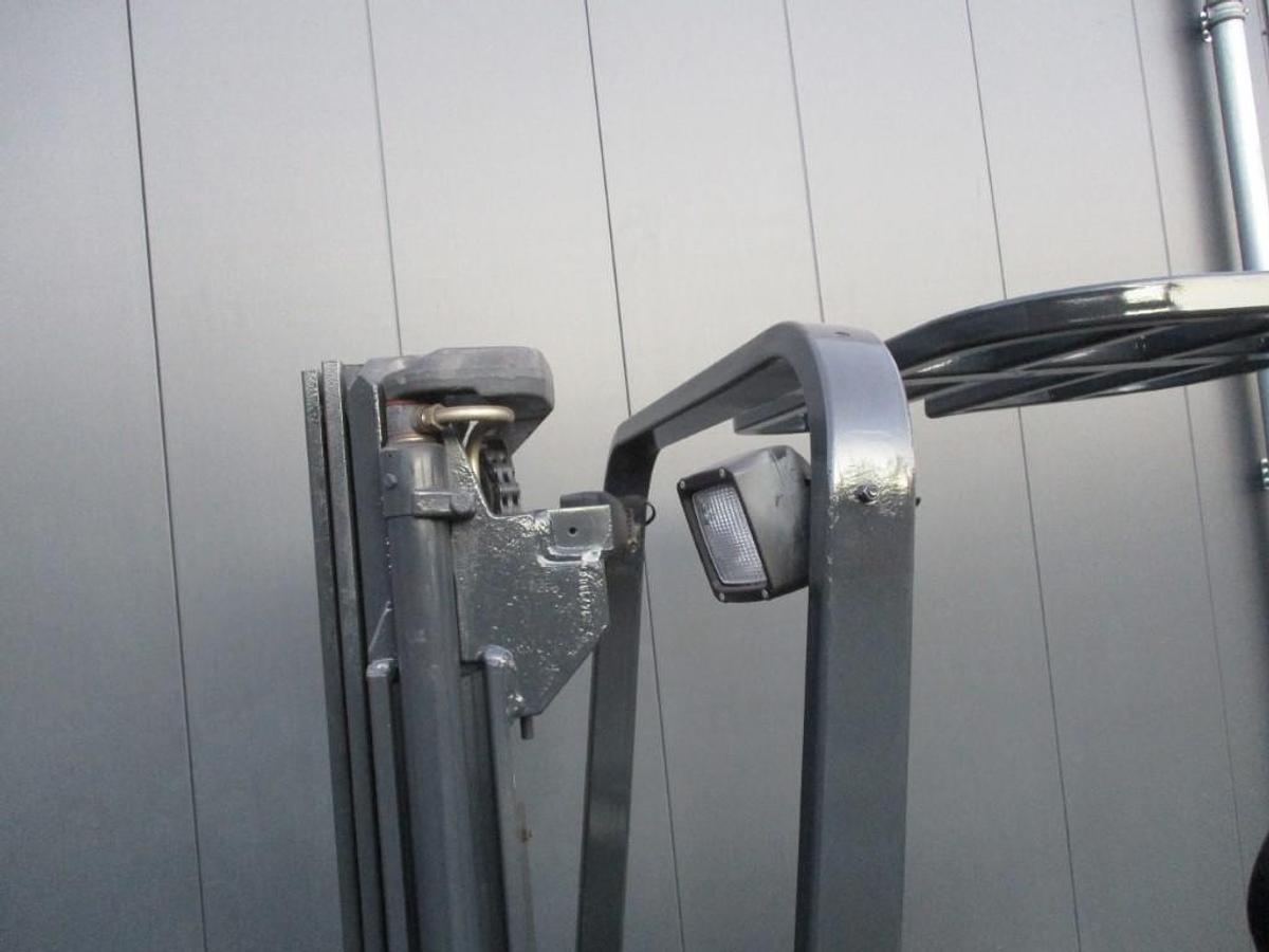 Refurbished 2002 STILL R50-10