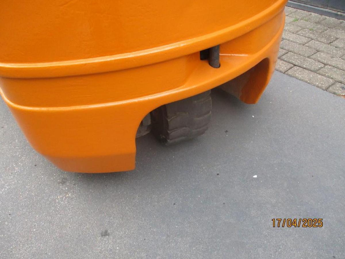 Refurbished 2002 STILL R 50-15