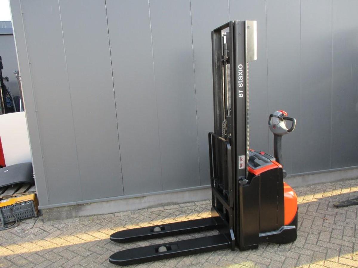 Refurbished 2012 TOYOTA BT SWE120 - 841
