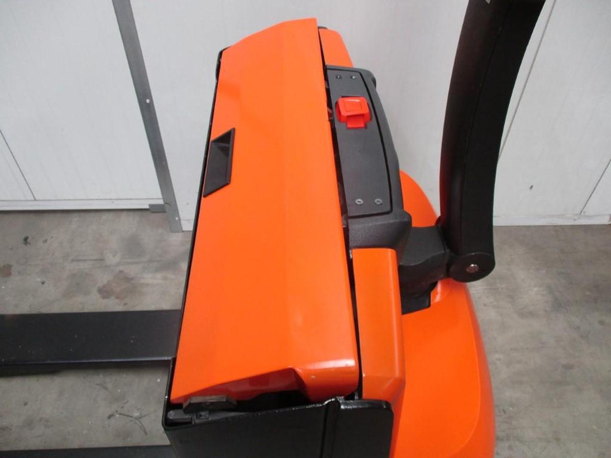 Refurbished 2016 TOYOTA BT LWE140 - 859