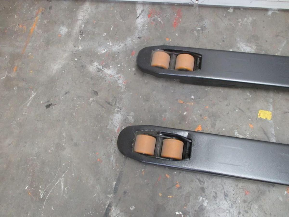 Refurbished 2019 TOYOTA LWE140 - 648