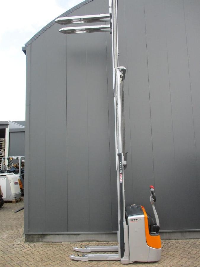 Refurbished 2017 STILL EXV14C triplex - 3277