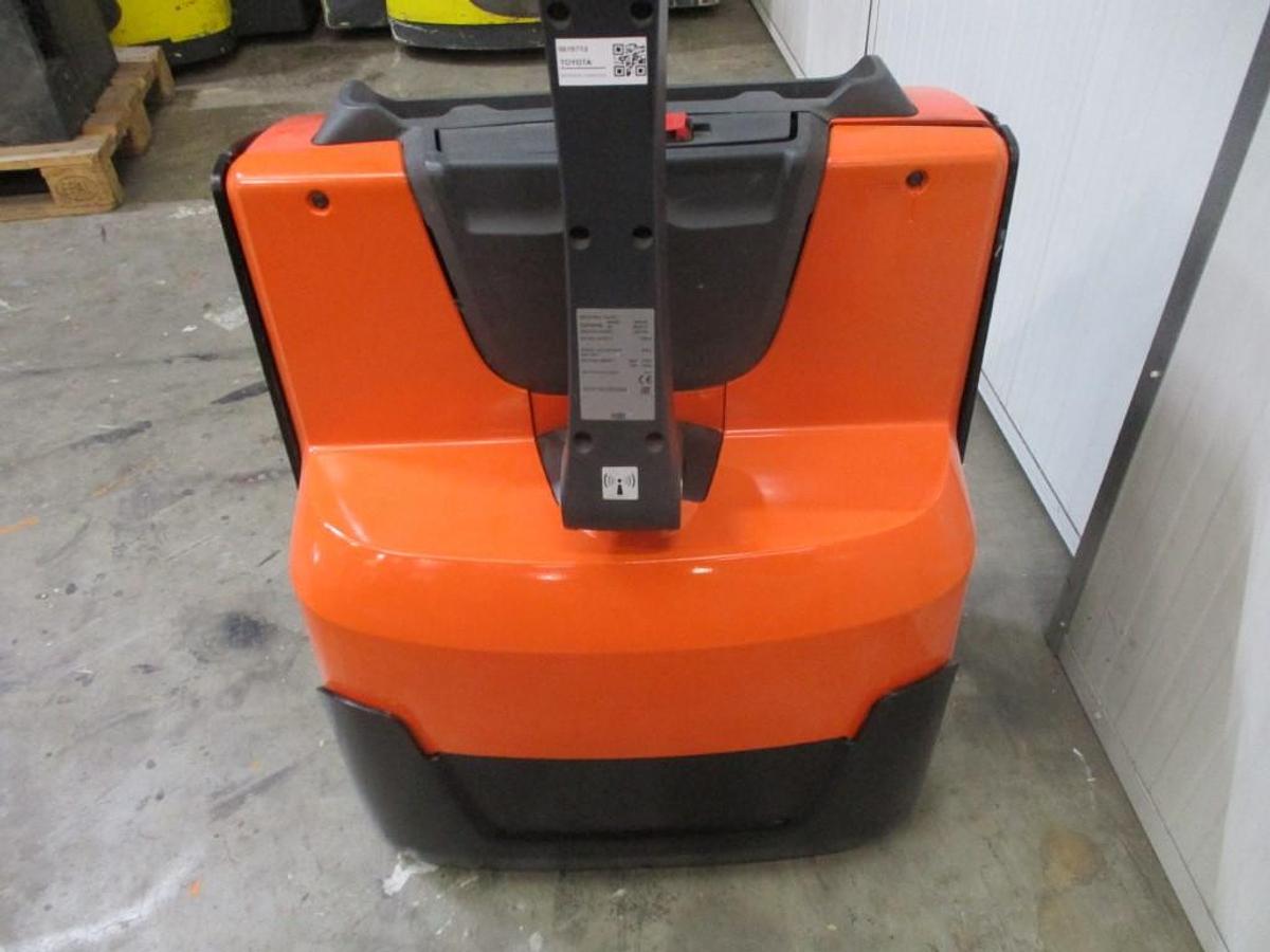 Refurbished 2021 TOYOTA LWE140 - 778