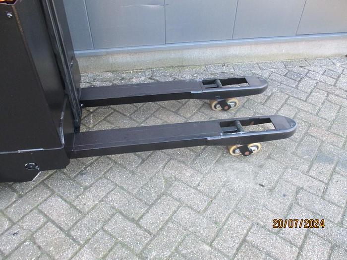 Refurbished 2011 BT SWE 080L - 1277
