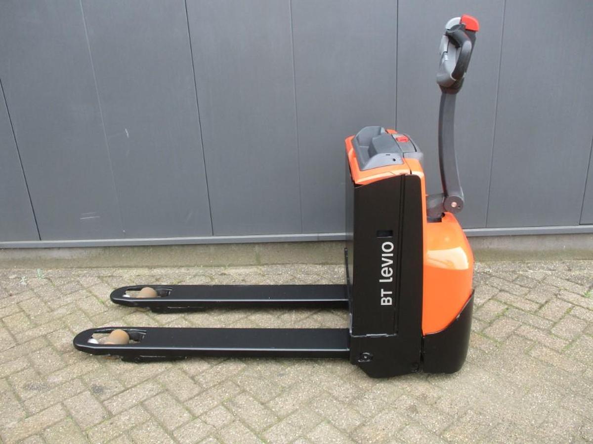 Refurbished 2022 TOYOTA LWE160 - 733