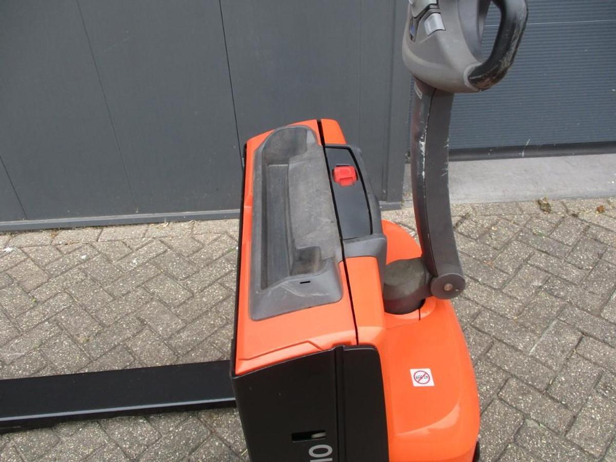 Refurbished 2020 TOYOTA LWE140 - 352
