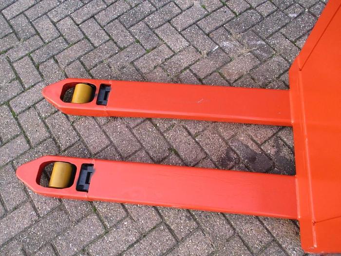 Refurbished 2019 Linde T 20 AP - 3300