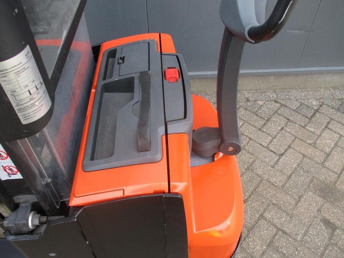 Refurbished 2014 BT SWE 200D - 321