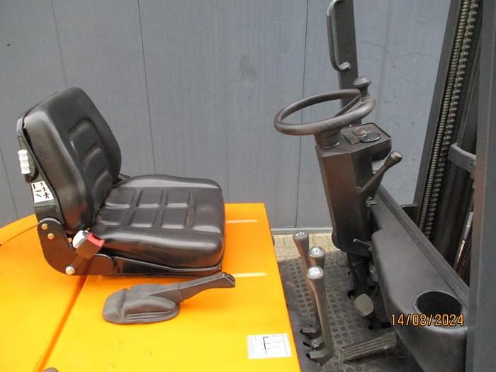 Refurbished 2003 STILL R 50-15