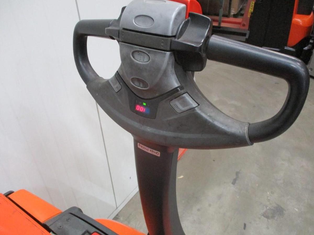 Refurbished 2020 TOYOTA LWE250 - 1277
